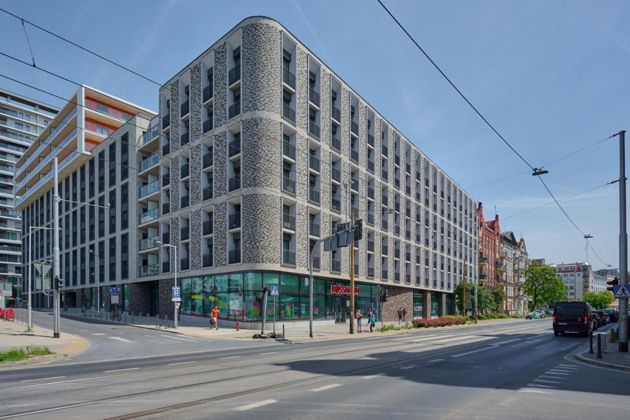 Cosy With Access To Gym And Area By Renters Apartment Wroclaw